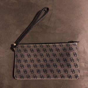 Dooney & Bourke Wristlet